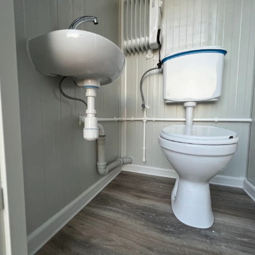 120x240 Dusche & WC mit waschbecken (zweiflügelig)